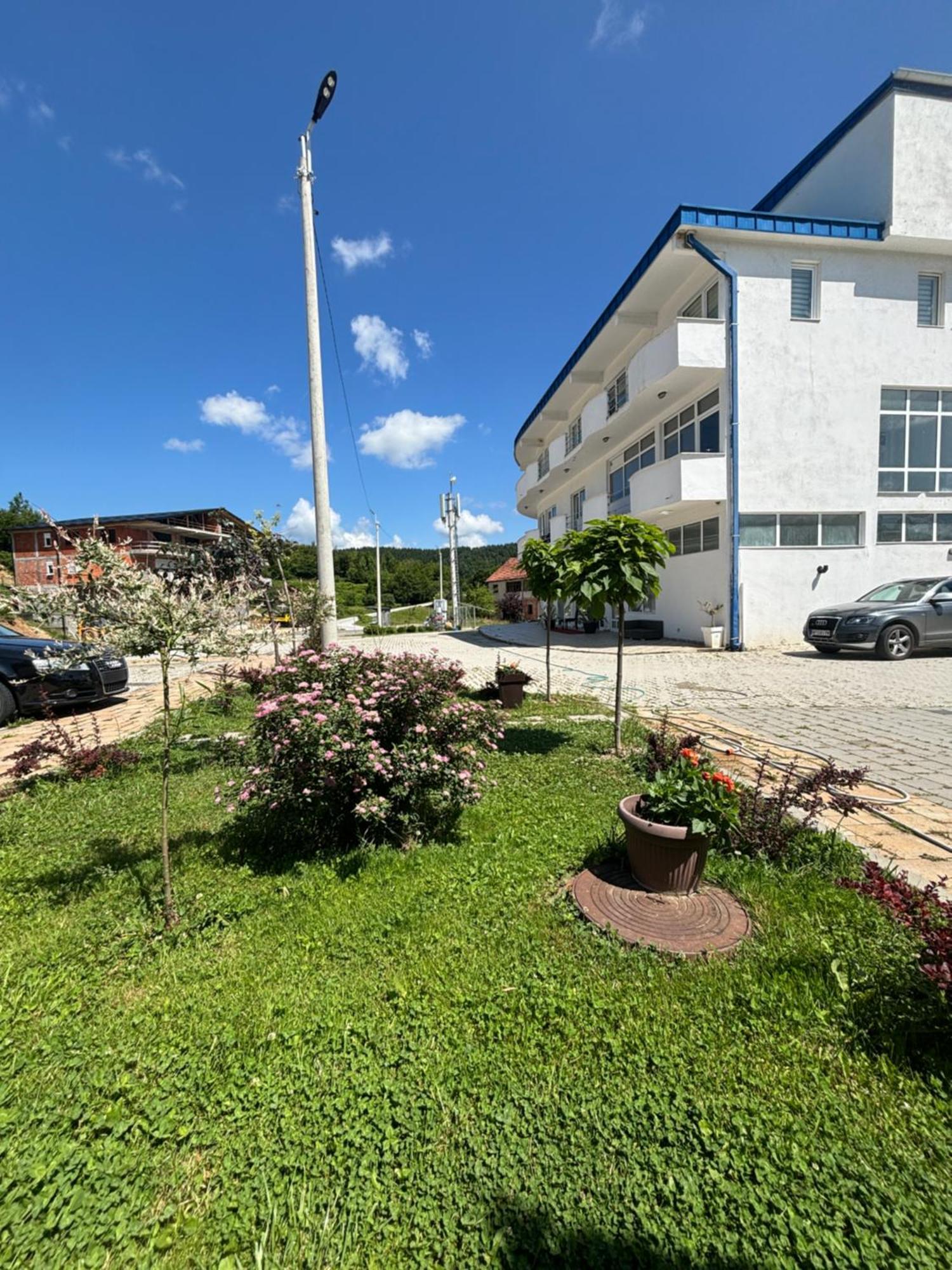 Emro-S Aparthotel Novi Pazar Luaran gambar